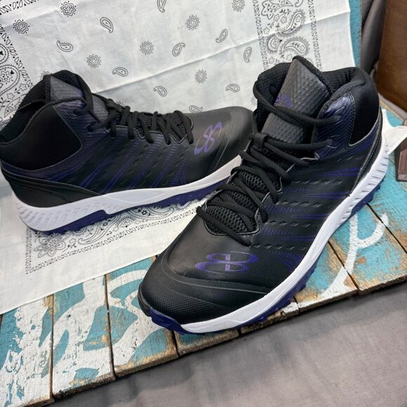NEW Boombah Turf Mid Shoes Navy /Black Mens Size 14 - Picture 1 of 9